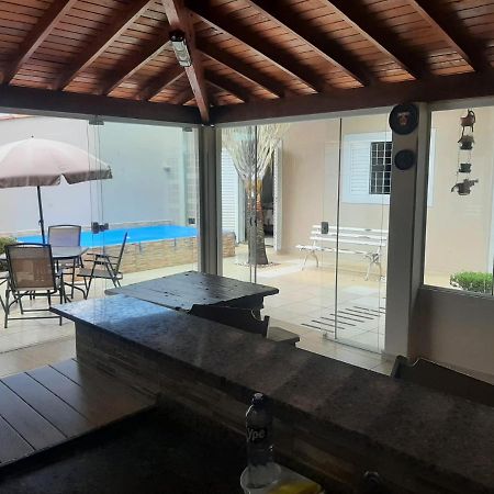 Villa Casa Agradavel Com Area Externa E Piscina à Brotas Extérieur photo