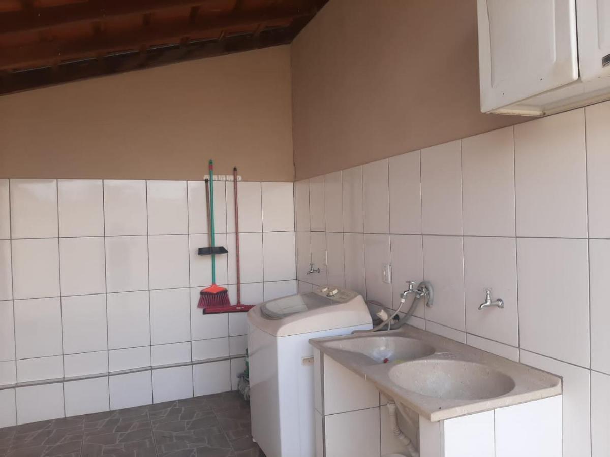 Villa Casa Agradavel Com Area Externa E Piscina à Brotas Extérieur photo